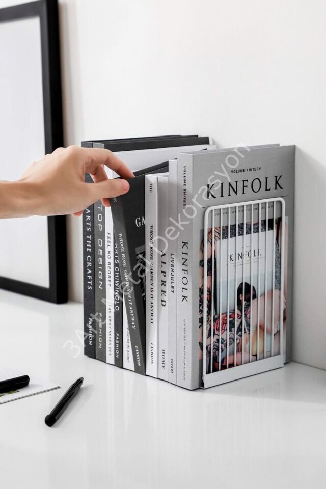 Dekoratif Metal Kitap Tutucu - Raf Düzenleyici
