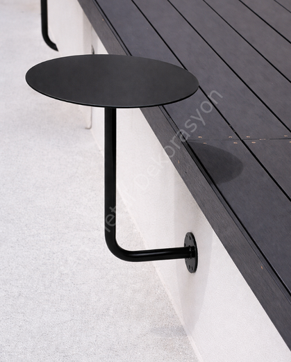 Duvara Monte Balkon Masası – Modern Yuvarlak Kafe Masası, Dış Mekan Duvar Tipi Masa