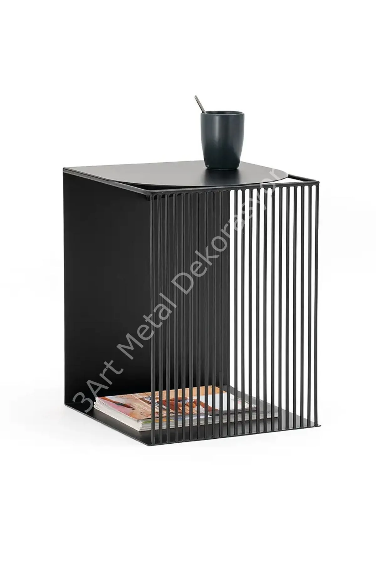 Dekoratif Metal Yan Sehpa — Tekli C