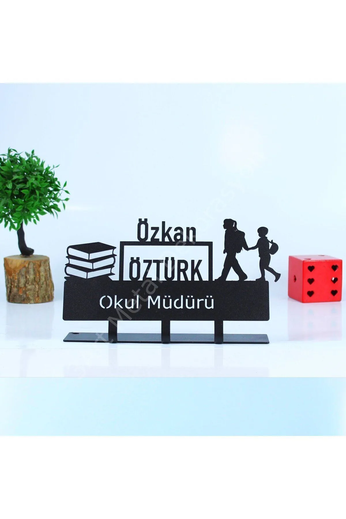 Kişiye Özel Okul Müdürü Masaüstü İsimlik — Masa İsimliği