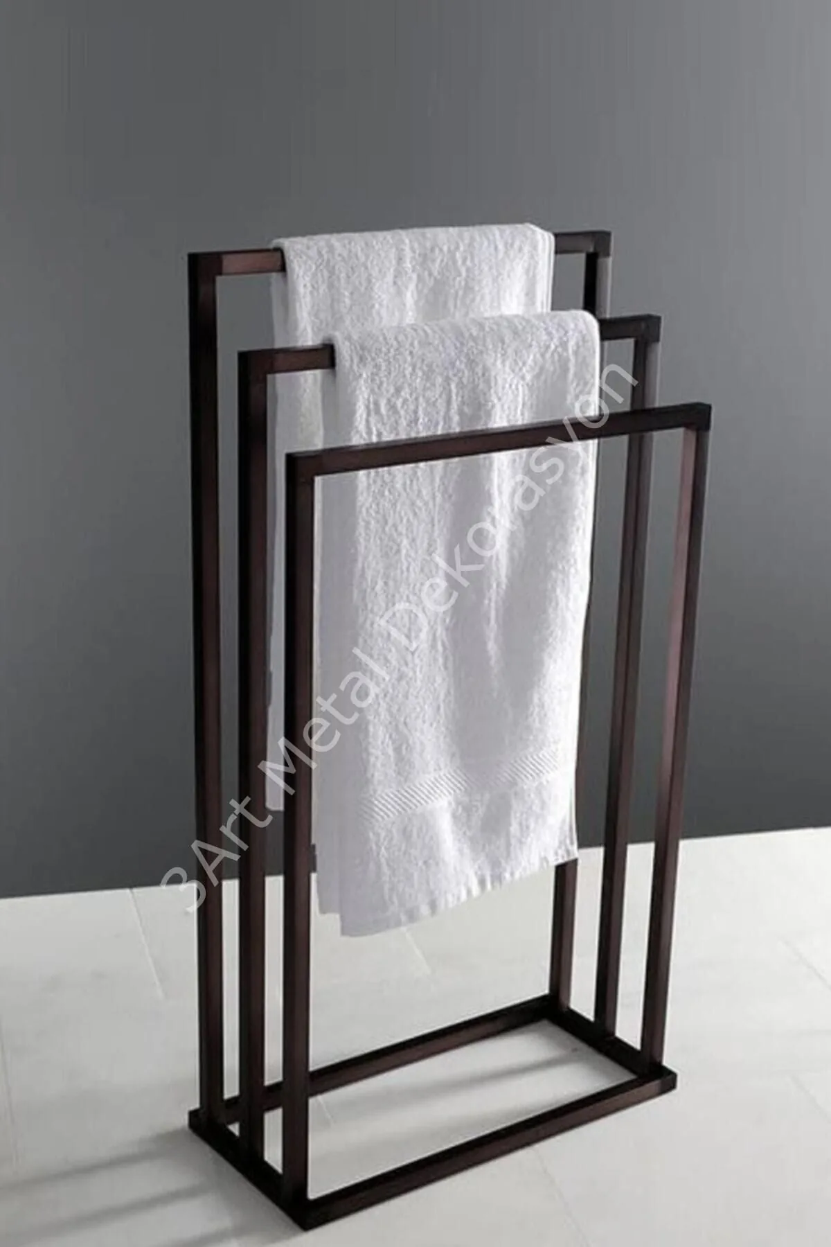 Üçlü Set Ayaklı Metal Havluluk